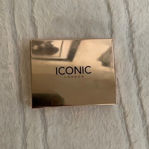 ICONIC LONDON SCULPT & BOOST EYEBROW CUSHION